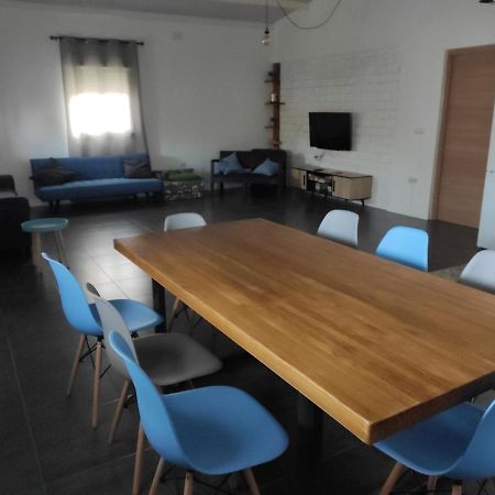 Chalet En El Aljarafe A 15 Min De Sevilla Ngoại thất bức ảnh